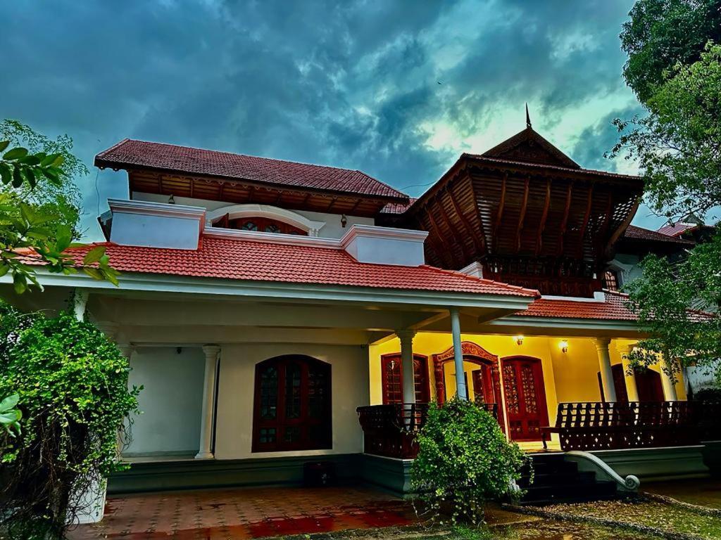 Dream Palace Alappuzha Extérieur photo